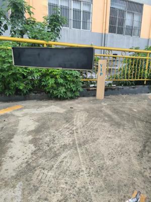 China DC 24V Parking Barrier Gate Waterproof With 5 Million Operating Life for sale