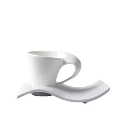 China New Viable Creative Western Dessert Milk Continental Breakfast Gifts Wave Ceramic Coffee Cup and Saucer for sale