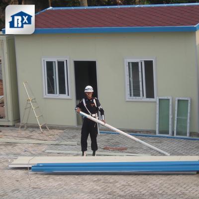 China Modern 3bedroom 2bathroom prefab house on sale waterproof easier to assemble movable prefab steel villa for sale