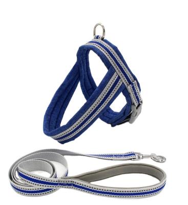 China Safety Personalized Custom Dog Arms Leash For Walking Dog Reflective At Night for sale