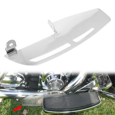 China Motorcycle Chrome Driver Floorboard Footboard Heel For Harley Touring Road King Electra Steel Slip Softail CVO ultra FLTRUSE for sale