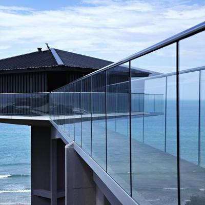 China Minimalist Frameless Glass Railing Channel Glass Balustrade Fittings for sale