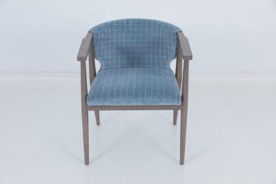 China Sillones de comedor de hospitalidad de época silla de brazos azul de roble en venta