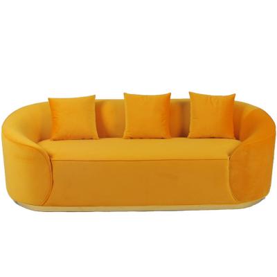 China Wohnzimmer-Gewebe-Samt Sofa With Metal Base zu verkaufen