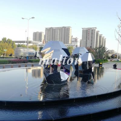 China Europe home decoration store decoration 304 stainless steel sculptures metal statue for sale for sale