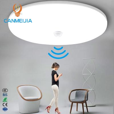 China Industrial Ceiling Light 110V 220V Smart PIR Sensor Lighting Modern Led Downlights 12W 18W LED Motion Sensor Ceiling Lights for sale