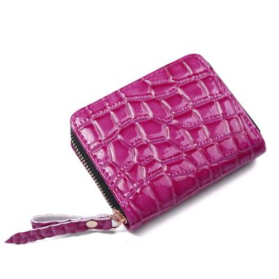 China High Capacity WAKED PU Crocodile Pattern Round Zipper Short Wallet For Women for sale