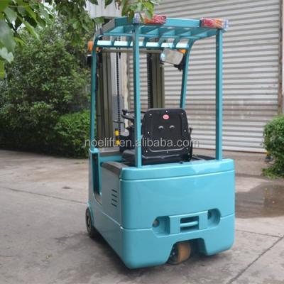 China Hotels South Korea Popular 3wheel Forklift Mini Forklift Price à venda