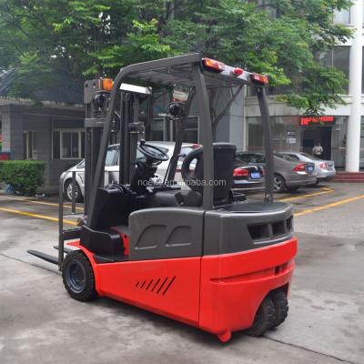 China Hotels China Hyundai Forklift 2000kg 3wheels Electric Forklift TKC20 For Sale à venda