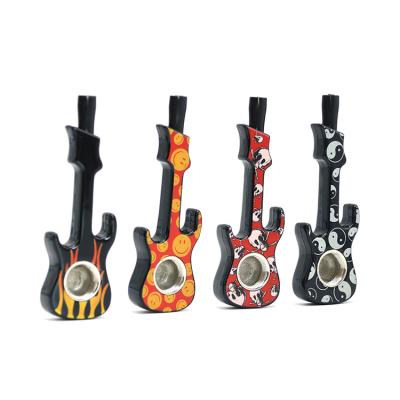 China Guitar Shape Smoking Pipe Mini Metal Guitar Tobacco Smoking Pipe Tool Small Portable Smoking Pipe for sale