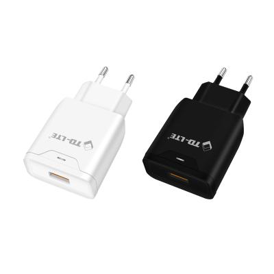 China 18W qc3.0 18W fast charger usb charger fast QC3.0 and type c with usb cable charging smart fast charger phone cargador for sale