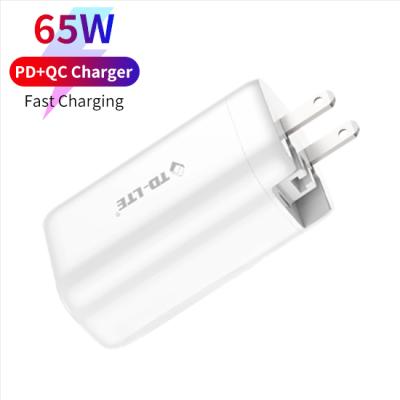 China 65W Multifunctional Mobile Phone Foldable GaN Charger USB A Slim USB C PD 3.0 GaN Power Wall Charger for sale