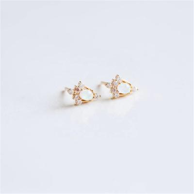 China FASHIONED ADVERT. fashion jewelry luxury gold plated opal statement zirconia stud earrings for women for sale