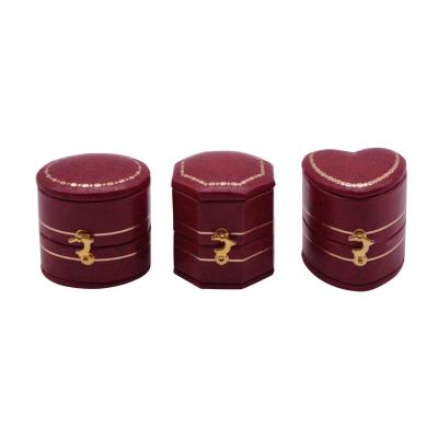 China Eco-friendly FORTE Foshan Peculiar Red Vintage Jewelry Gift Packaging Round Paper Jewelry Box for sale