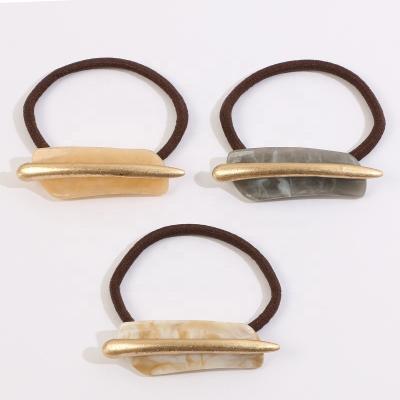 China 2022 New Fashion Resin Korean Ponytail Hair Tie Headdress Elastic Rope Hair Band Simple Zinc Alloy Hair Accessories for sale