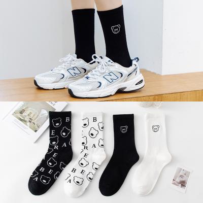 China Women QUICK DRY all seasons cartoon cotton socks universal animal alphabet breathable socks for sale