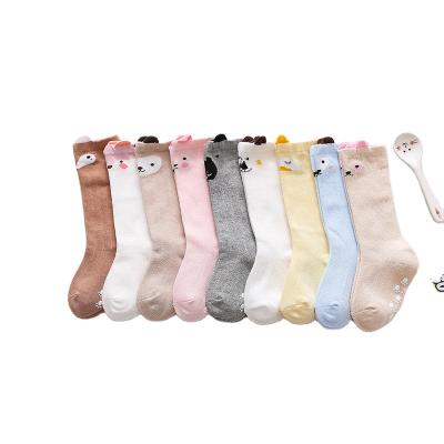 China 1-8 Years Wholesale QUICK DRY Cartoon Children Mid Calf Animal Soft Cotton Pattern Design Cute Kids Socks for sale