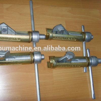 China Concrete Formwork Accessories Quick Clamp Construction (02) for sale