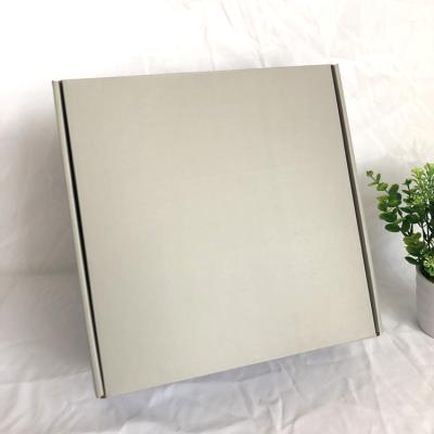 China Recyclable Custom Gray Foldable Corrugated Mailer Box Tissue Clothing Storage Shipping Box for sale