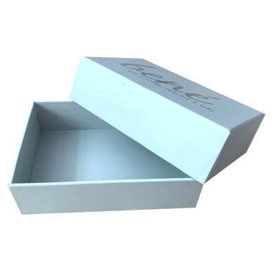 China Recyclable Large White Cardboard Packaging Gift Boxes With Lids And Silver Logo for sale