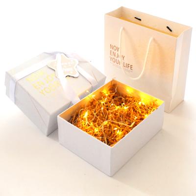 China Recyclable Custom Decorative Luxury Candle Packaging Boxes With Gold Foil for sale