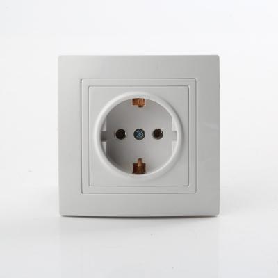 China Low Proof PC Panel+Resin Fire Push Button Light Eu Europe Europe Wall Switch Low Schuko Standard Socket for sale