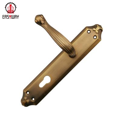 China Luxury Gold Color Traditional Zinc Alloy Pull Door Handle for sale