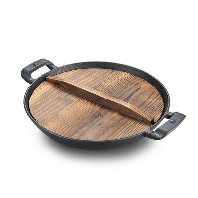 China Sustainable hot sale 24*7.5cm China nonstick cookware cast iron wok wok with wooden lid cast iron cookware for sale