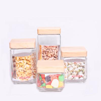 China Sustainable Glass Storage Container With Bamboo Lid for sale