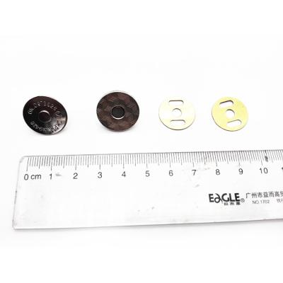 China Plating various good quality shirt wholesale hot sale magnet clothing button for sale for sale