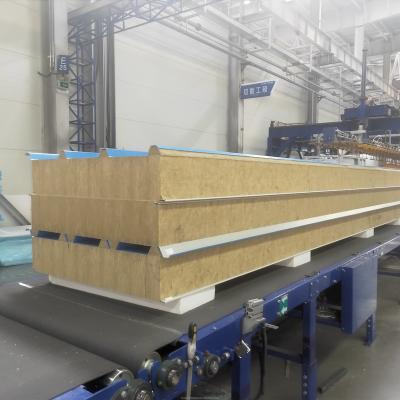 China Warehouse DUOWEI Spot Supplies 50mm Rock Wool Sandwich Roof Panels For Prefab House for sale