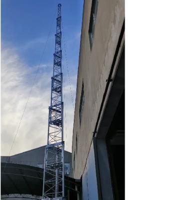 중국 Security Power Portable Tower Network 20m Vehicle Mounted Guyed Lattice Tower Steel Aluminum 판매용