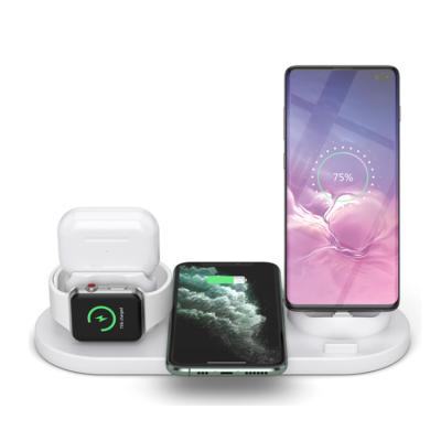 China Luxury Gift Automotive Item Christmas Gift Box Gift Sets For Men With Stand And Wireless Phone Charging Stand for sale