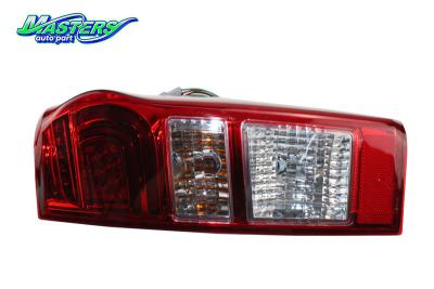 China 2017 ISUZU DMAX LED luz de cola roja 8982222811 8982222821 89822228212R en venta