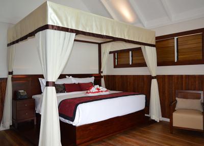 China Island Resort Wooden Luxury Hotel Furniture Hotel Bedroom Furniture 5 Star for sale