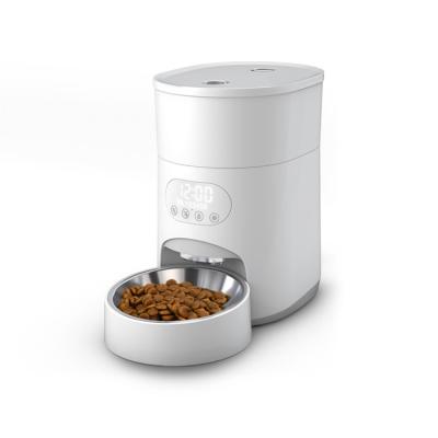 China Custom Automatic Dog Feeder Automatic Food Feeder For Dogs With LCD Touch Screen for sale