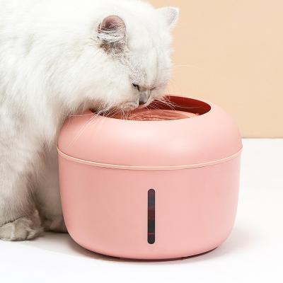 China Pets Portable Pet Stocked Floating Water Bowl No Puddle, Anti Guzzling Water Slow Feeder For Dogs And Cats for sale