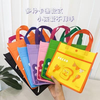 China Spot Supply Cartoon Folding Lunch Box Bag Nonwoven Student Lunch Bag for sale