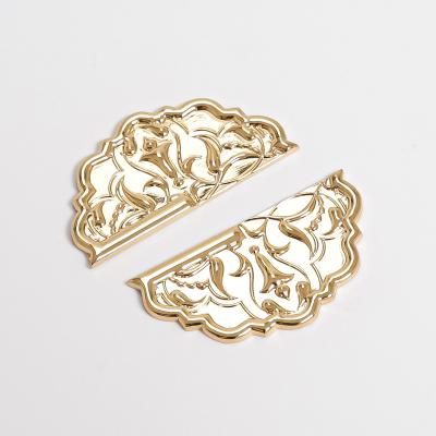 China Europe High Quality Zinc Alloy Nameplate Plating Blank Metal Perfume Packaging Name Tag for sale