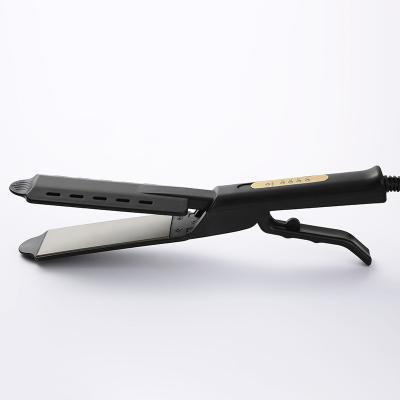 China Mini Hot Iron Straightener Flat Outdoor Iron Hair Flattener 450 Degree Titanium Flat Iron for sale