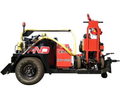 China Construction worksÂ   Factory Supplier Trailer Concrete Type Asphalt Pavement Crack Sealer FND-TG350 for sale