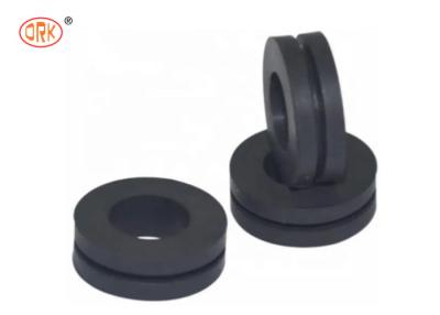 China Veilige draadbescherming Grommet Ring Neopreen CR Rubber Molded Parts Compatibel met pompen en kleppen Te koop