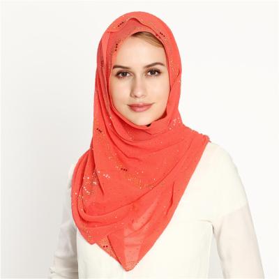 China Wholesale Women Scarf Cotton Decoration Tassel Hijab Muslim Crinkle Hijab Scarf for sale