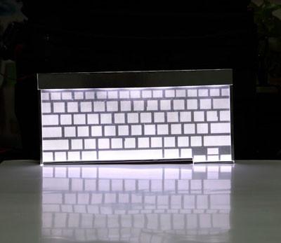 China Teclado delgado blanco de la retroiluminación LED del alto brillo, teclado del contraluz del cuaderno en venta