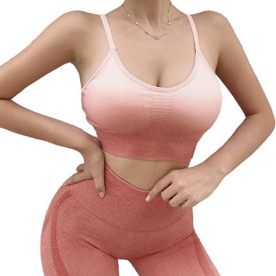 China Breathable Gradient Color Sports Bras For Women Fitness Sports Bra Seamless Crop Top for sale