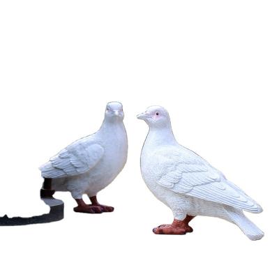 China Europe garden simulation animal pigeon garden decoration in outdoor animal sculpture multicolor resin decoration for sale