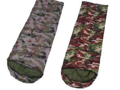 China Del camuflaje saco de dormir abajo con la almohada, caminando los sacos de dormir al aire libre  en venta