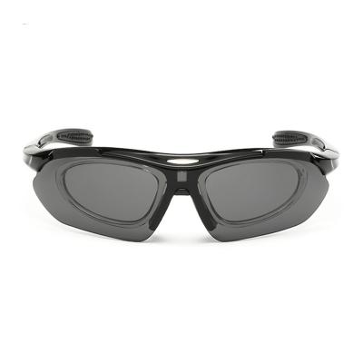 China Anti UV400 Cycling Outdoor Driving Sunglasses Resin Polarizer Glass Fashion Mounting Polarized Lenses for sale