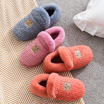 China Wholesale fashion trend faux fur slipped light simple warm women's bedroom soft slippers for women for sale