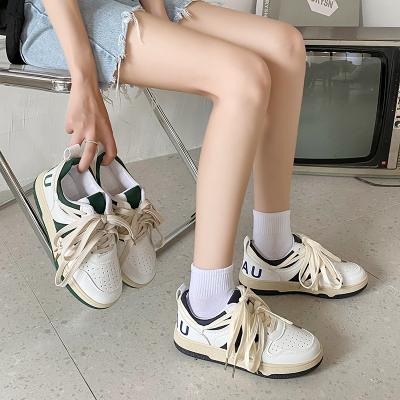 China 2021 new hot sale fashion trend cheap wholesale wearable shoes comfortable casual shoes for woman for sale